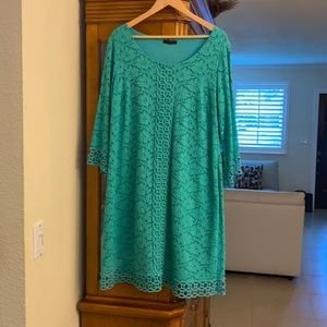 Alfani Woman green dress